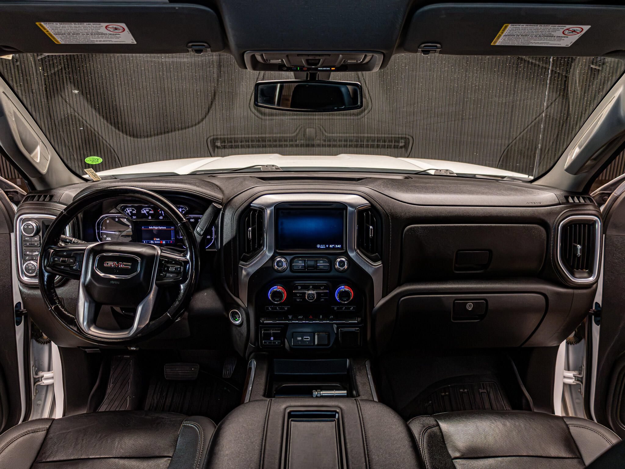 Used 2022 GMC Sierra 2500 SLT w/ SLT Convenience Package AWD/4WD image 13