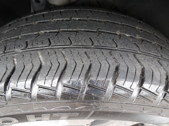 Used 2021 Ford Explorer XLT w/ Equipment Group 202A AWD/4WD image 36