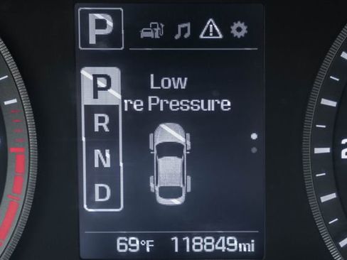 Used 2017 Hyundai Sonata Sport w/ Value Edition Package 02 image 41