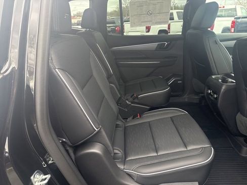 New 2025 Buick Enclave Sport Touring w/ LPO, Floor Liner Package image 26