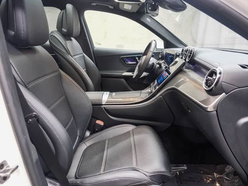 Certified 2025 Mercedes-Benz GLC 300 GLC 300 image 16