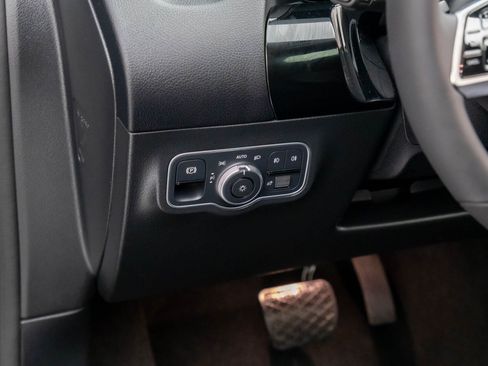 New 2026 Mercedes-Benz GLA 250 GLA 250 image 21