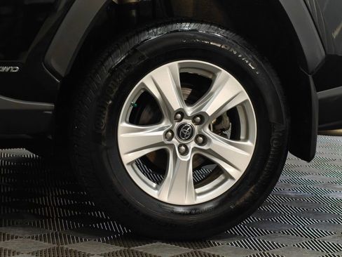 Used 2020 Toyota RAV4 LE w/ Carpet Mat Package AWD/4WD image 46