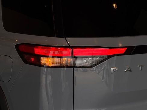 Used 2022 Nissan Pathfinder Platinum w/ Cargo Package image 44