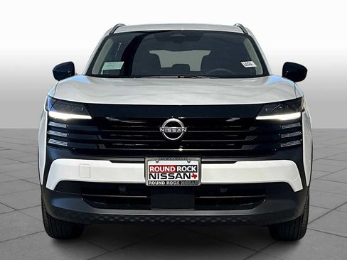 New 2026 Nissan Kicks SV image 3