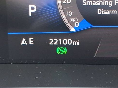 Used 2025 Volkswagen Jetta SE FWD image 20