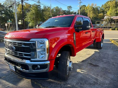 Used 2024 Ford F450 XLT w/ 360-Degree Camera Package image 7