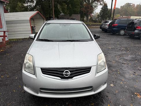 Used 2012 Nissan Sentra 2.0 S image 4