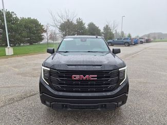 Used 2024 GMC Sierra 1500 Elevation video 2