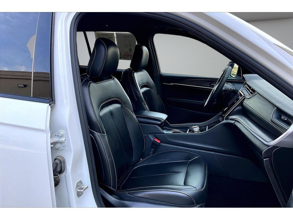 Used 2024 Jeep Grand Cherokee Limited 4xe AWD/4WD image 50
