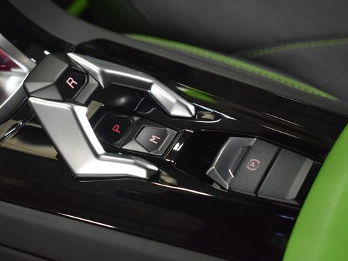 Used 2020 Lamborghini Huracan EVO image 36