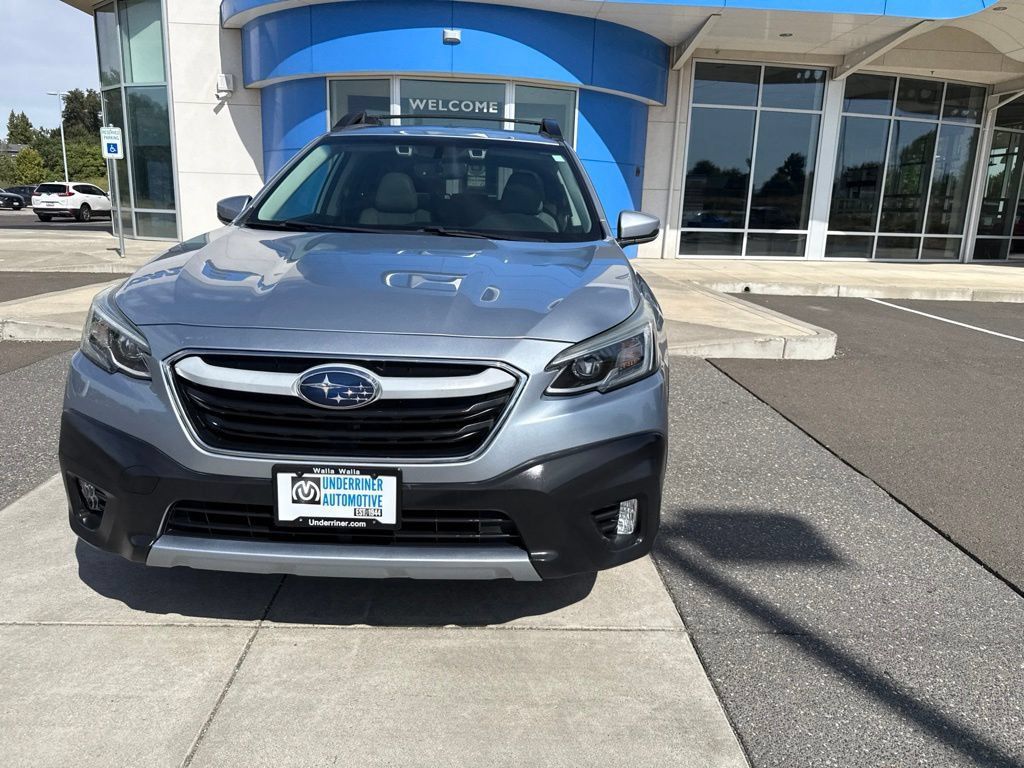 Used 2020 Subaru Outback Limited AWD/4WD image 17