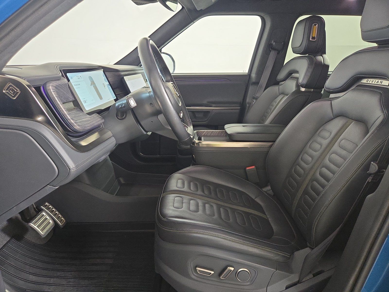 Used 2022 Rivian R1T Launch Edition AWD/4WD image 20