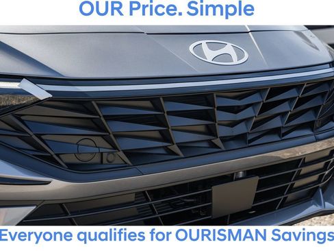 New 2025 Hyundai Elantra Limited image 10