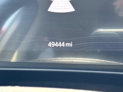 Used 2024 Jeep Grand Cherokee Laredo RWD image 27