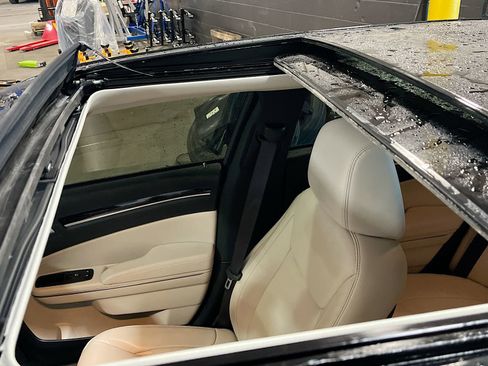 Used 2023 Chrysler 300 Touring L w/ Popular Equipment Group image 23