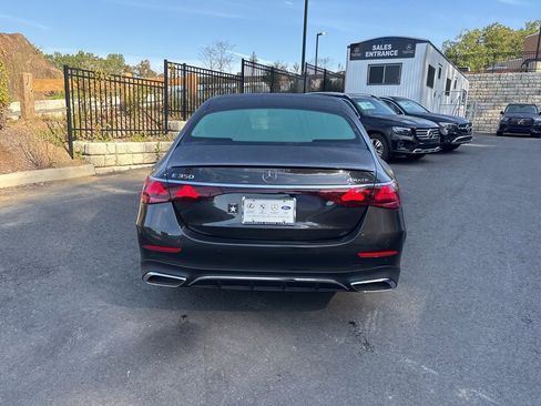 Used 2025 Mercedes-Benz E 350 4MATIC Sedan image 6