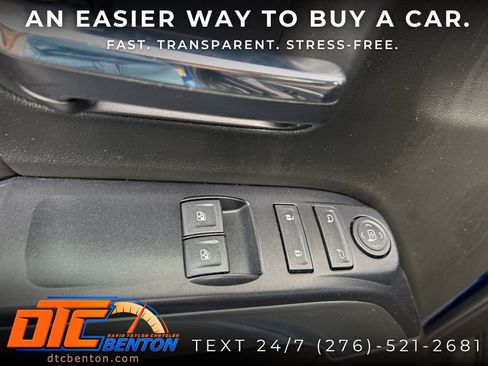 Used 2018 Chevrolet Silverado 1500 LT w/ LT Convenience Package AWD/4WD image 10
