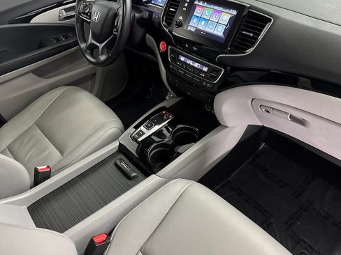 Used 2019 Honda Pilot Touring image 31