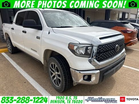 Used 2019 Toyota Tundra SR5 w/ SR5 Upgrade Package AWD/4WD image 1