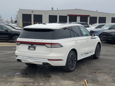 New 2026 Lincoln Aviator Black Label image 4