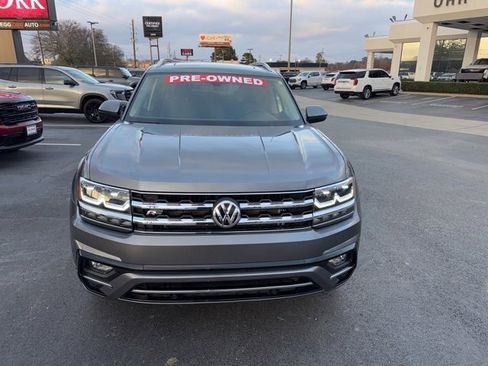 Used 2019 Volkswagen Atlas SEL R-Line image 8