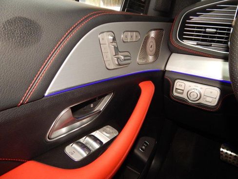 Used 2024 Mercedes-Benz GLE 53 AMG 4MATIC Coupe w/ Driver Assistance Package image 21