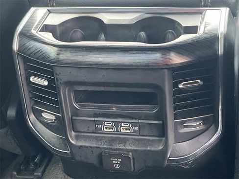 Used 2024 RAM 1500 Laramie image 17