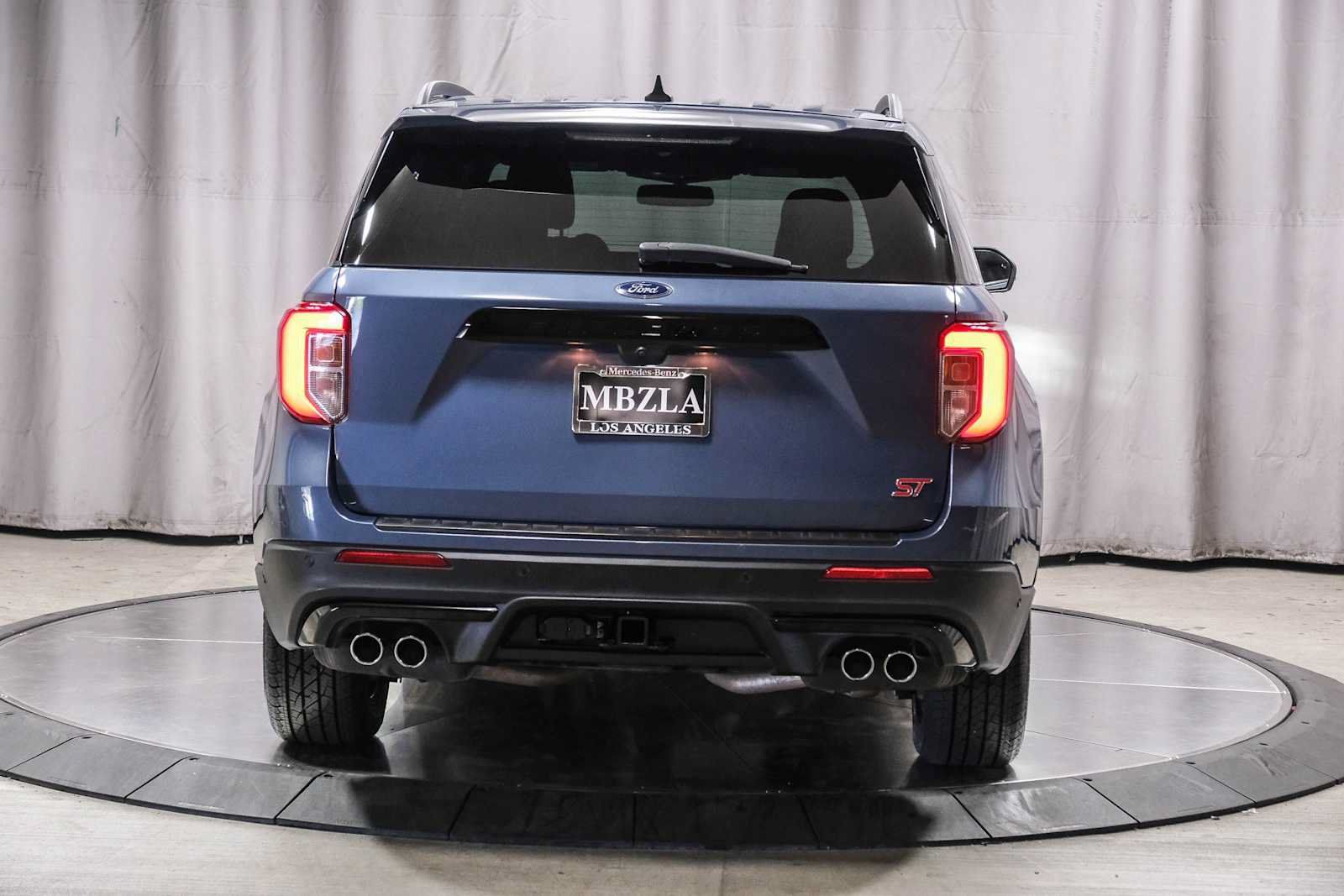 Used 2021 Ford Explorer ST w/ Equipment Group 401A AWD/4WD image 3