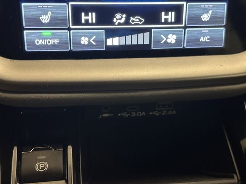 Used 2024 Subaru Outback Limited image 27