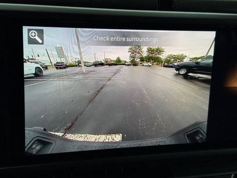 New 2025 Jeep Gladiator Willys image 25