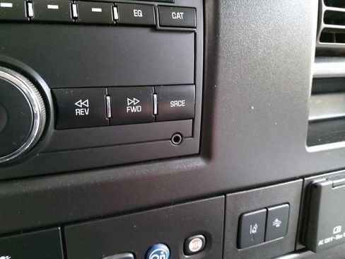 Used 2019 Chevrolet Express 3500 LT w/ LT Preferred Equipment Group RWD image 18