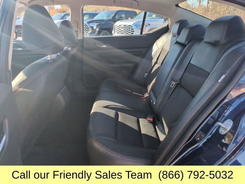 Used 2022 Nissan Altima 2.5 SR image 25