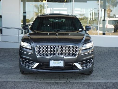 Used 2020 Lincoln Nautilus Reserve w/ Equipment Group 201A FWD image 3