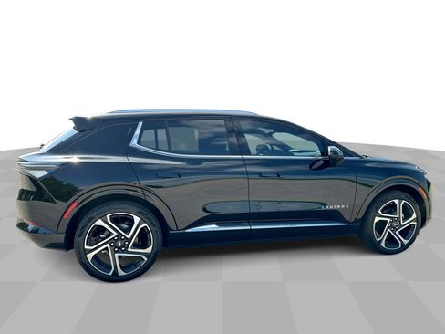 New 2025 Chevrolet Equinox EV LT w/ Convenience Package II image 43