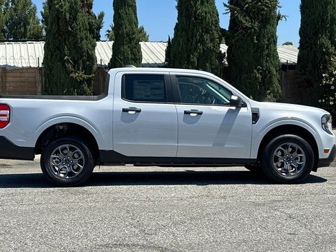 New 2026 Ford Maverick XLT w/ Equipment Group 301A AWD/4WD image 3
