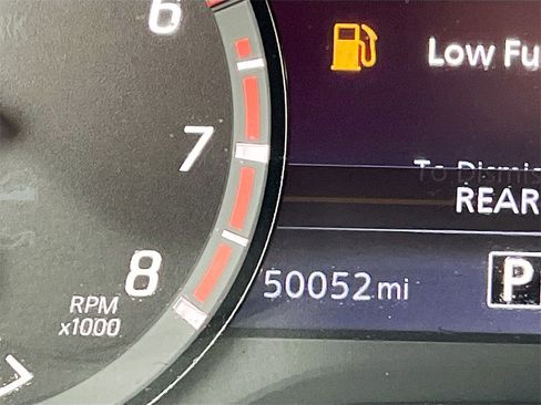 Used 2021 Nissan Titan PRO-4X w/ Pro-4x Convenience Package image 12