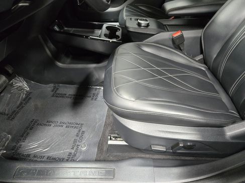 Used 2021 Ford Mustang Mach-E Select image 10