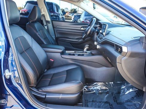 Used 2020 Nissan Altima 2.0 SR image 16