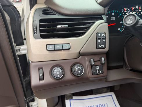 Used 2019 GMC Yukon XL Denali w/ Open Road Package image 13