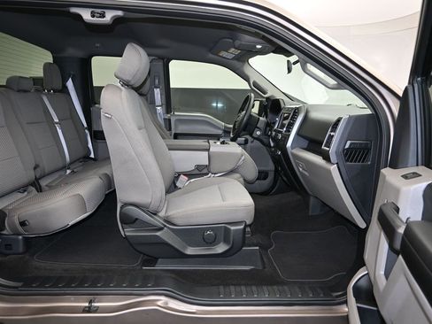 Certified 2020 Ford F150 XLT image 26