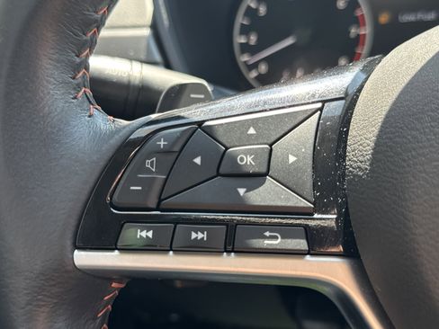 Used 2023 Nissan Altima 2.5 SR image 16