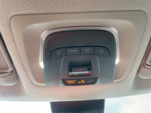 Used 2022 Toyota Corolla Cross LE image 28