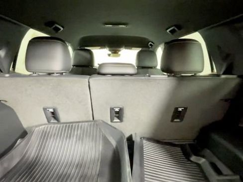 New 2026 Chevrolet Equinox ACTIV w/ Convenience Package III FWD image 11