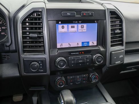 Used 2019 Ford F150 XLT w/ Equipment Group 302A Luxury AWD/4WD image 16