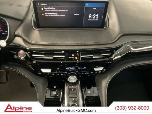 Used 2024 Acura MDX w/ Advance Package image 11