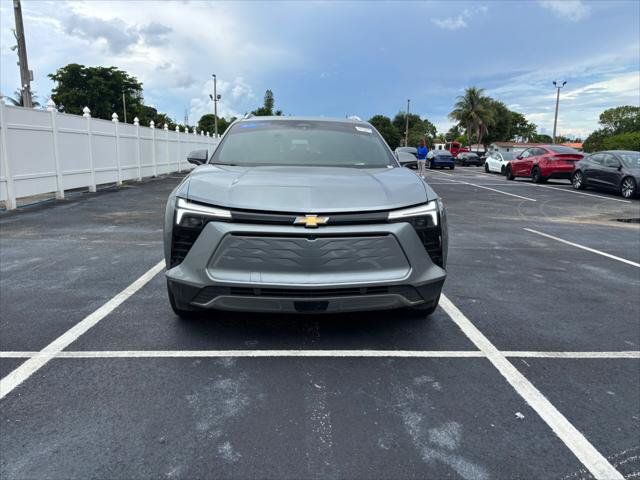 Used 2024 Chevrolet Blazer EV LT AWD/4WD image 6