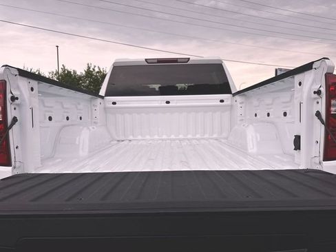 Used 2025 Chevrolet Silverado 1500 Custom Trail Boss w/ LPO, Dark Essentials Package AWD/4WD image 24