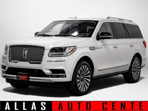 Used 2020 Lincoln Navigator Reserve w/ Luxury Package AWD/4WD image 3