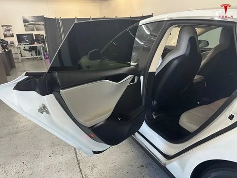 Used 2014 Tesla Model S P85D AWD/4WD image 9